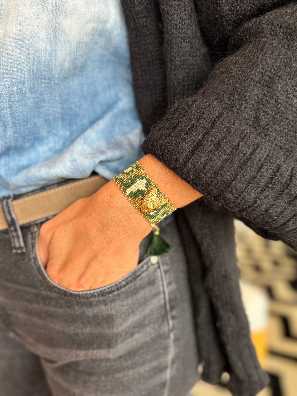 Pulsera dorada corazón