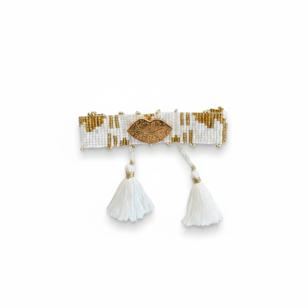 Pulsera pequeña blanca boca